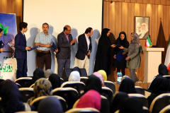 سخنرانی درباره پیشگیری از بیماریهای قلبی عروقی در خانه سلامت شهرداری تهران توسط دکتر اکبر نیک پژوه